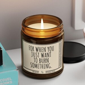 Funny Candle Gift for Friend, Christmas Gift for Friend, BFF Gift, Friend Birthday Gift, Friendsgiving Gift, Friendship is like this Candle image 5