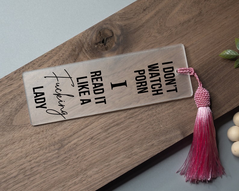 Smut Bookmark Funny Bookmark Book Accessory Bookish Gift Spicy Bookmark Is That Smut Booktok Merch Bookish Humor Is That Smut? Bookmark Pink