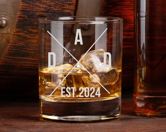 New Dad Gift Whiskey Glass - Dad Established Custom Whiskey Glass - First Time Dad Whiskey Glass - Personalized Glass - Dad - Gift For Dad