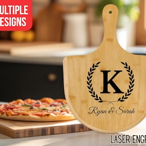 Custom Engraved Pizza Peel, Personalized Wood Pizza Paddle, Pizza Serving Board, Personalized Gift, Unique Pizza Gift, Housewarming Gift