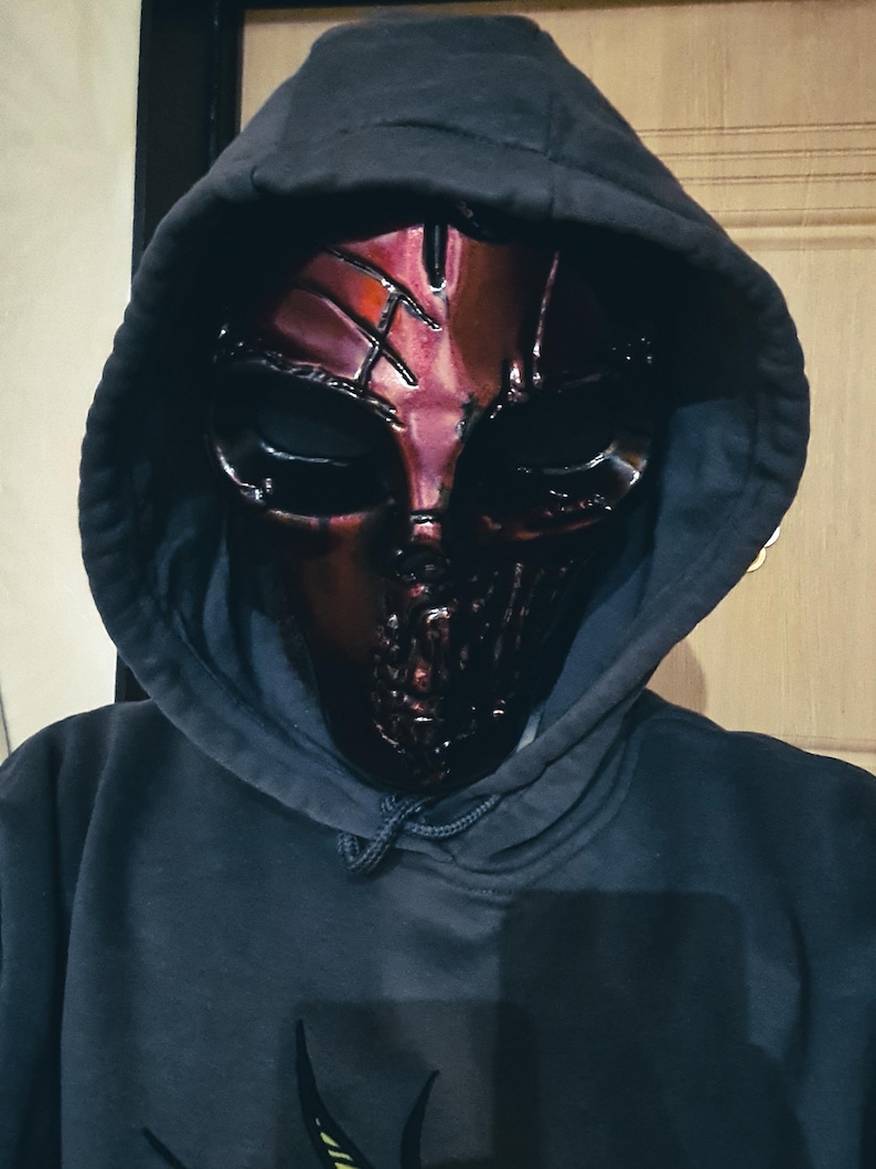 Teufelsnacht Maske (booktok / Penelope Douglas) Bild 2