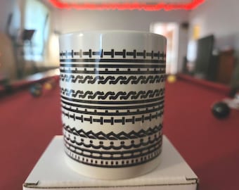 Taza oculta "Joder esta mierda"
