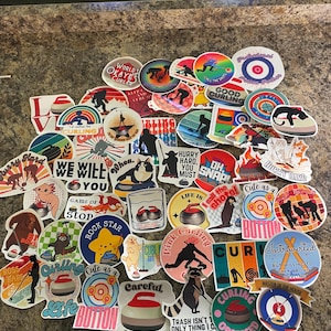 Adesivos de curling artesanais à prova d'água - 5 ou 10 itens para esportes de curling, vassoura, pedra de curling, pular, estrela do rock, gatos e muito mais!