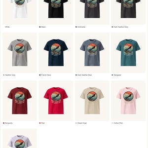 K&ouml;nnte beinhalten: Eine Farb&uuml;bersicht mit dreizehn kurz&auml;rmeligen T-Shirts in verschiedenen Farben wie Wei&szlig;, Schwarz, Grau, Blau, Rot und Rosa. Jedes T-Shirt zeigt eine kreisf&ouml;rmige Grafik eines Tauchers mit dem Text Apnea Rebellion One Kick at a Time.