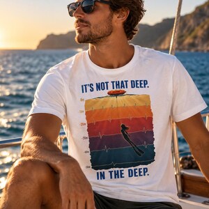 Fridyknings-T-shirt – Den är inte så djup | Ocean T-shirt | Ekologisk bomull 180 g/meter bild 2
