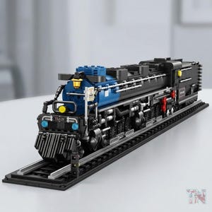DIY Steam Locomotive Model Building Block Kit - 1.04m Classic Train Toy 2947pcs