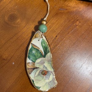 Southern Magnolia Oyster Shell Ornament - Item # 1312