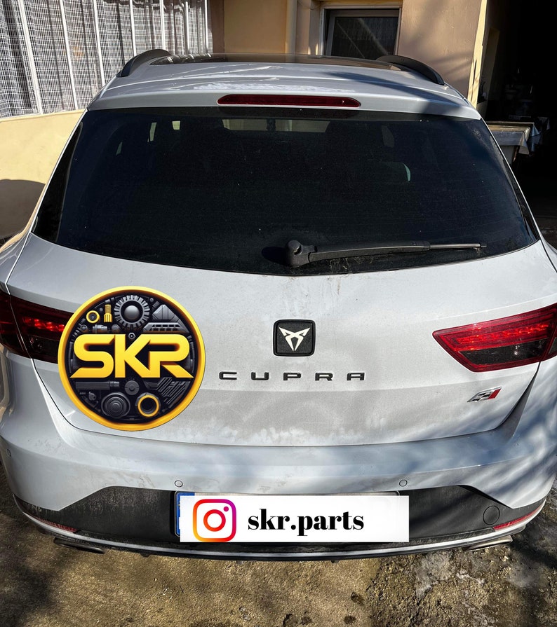 Remplacement de la poignée de porte de hayon Cupra Badge / Emblem pour Seat Leon 5F facelift ou Leon 5F non facelift MK3 image 3