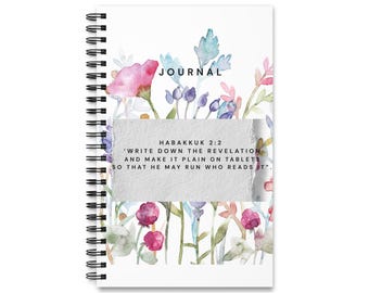 Cuaderno espiral con texto floral de las Escrituras / Habacuc 2:2 Flores de acuarela