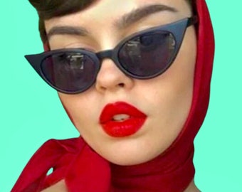 Retro Cat Eye Sunglasses