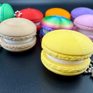 Macaron Clicker Fidget Keychain | 3D Printed Sensory Toy | Cute Stress Relief Gift for Desk, Bag, or Pocket | Clicky Keyring | Rainbow Pride