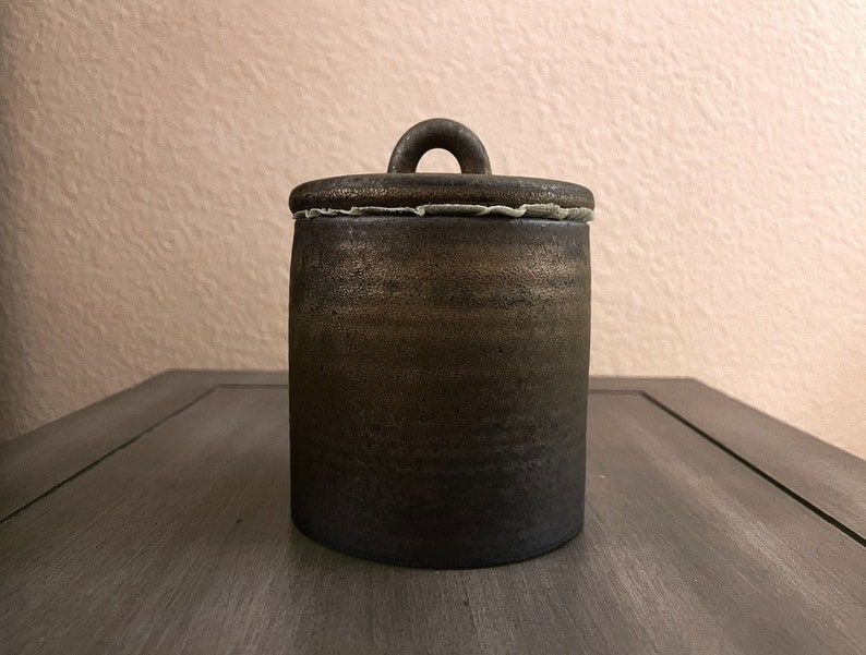 Stoneware Retro Storage Jar, Ceramic Jar With Lid, Tea Jar, Coffee Jar, Sugar Jar, Tea Canisters, Container Gilt (small)