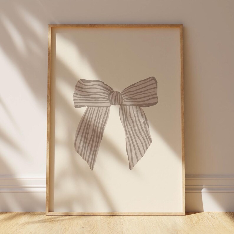 Soft and delicate coquette bow print, perfect for a charming and feminine space.