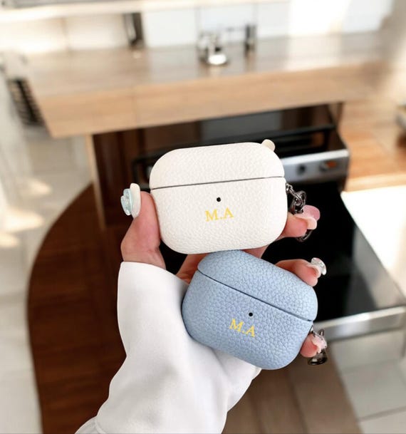 Custom Engraved Initials Pebble Leather AirPod Case,Personalized AirPod Pro 2 Case , Protective AirPod Pro 3 AirPod 4 Case,Gift For Her Him