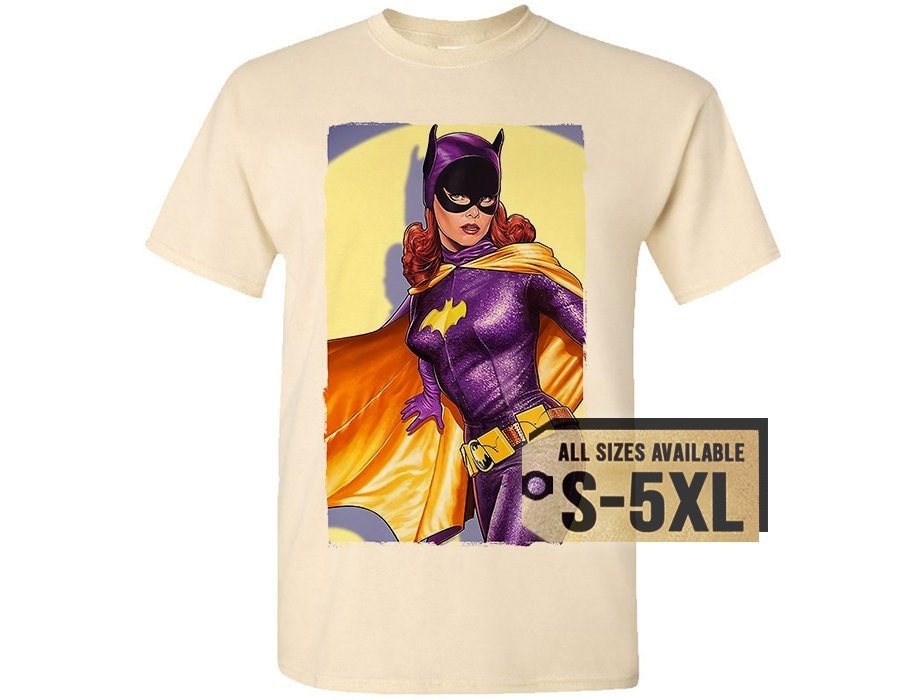 Bat girl V1 Natural White Gray Vintage Men T Shirt all sizes S-5XL Film