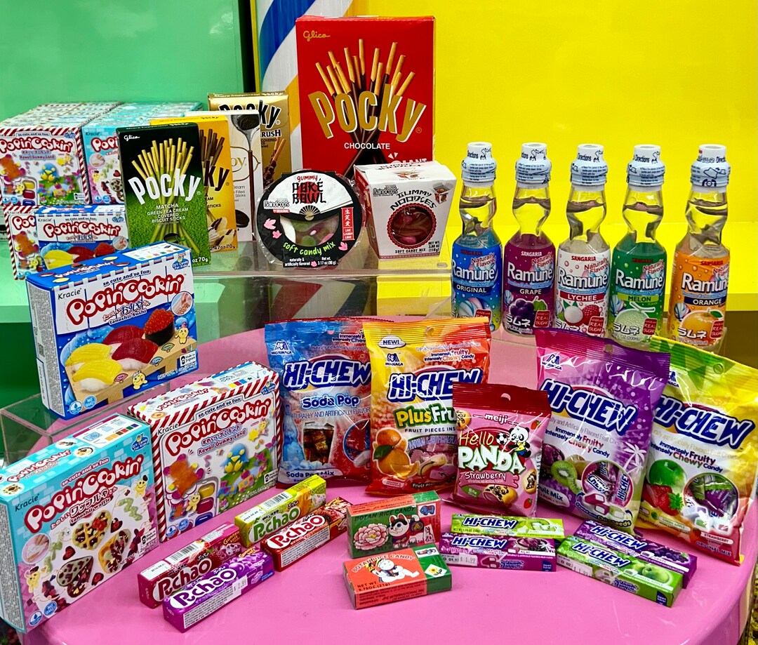 Taste of Japan Asian Snack Box Japanese Candy, Exotic Sweets & Treats
