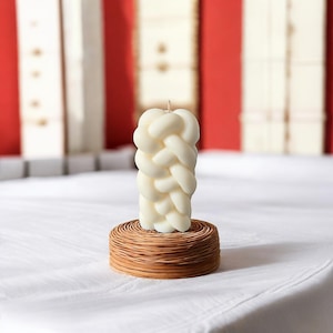 Designkaars, stijlvolle kaars, handgemaakte kaars, geurkaars, kaars, abstracte kaars, wollen kaars, kaars, cadeaukaars