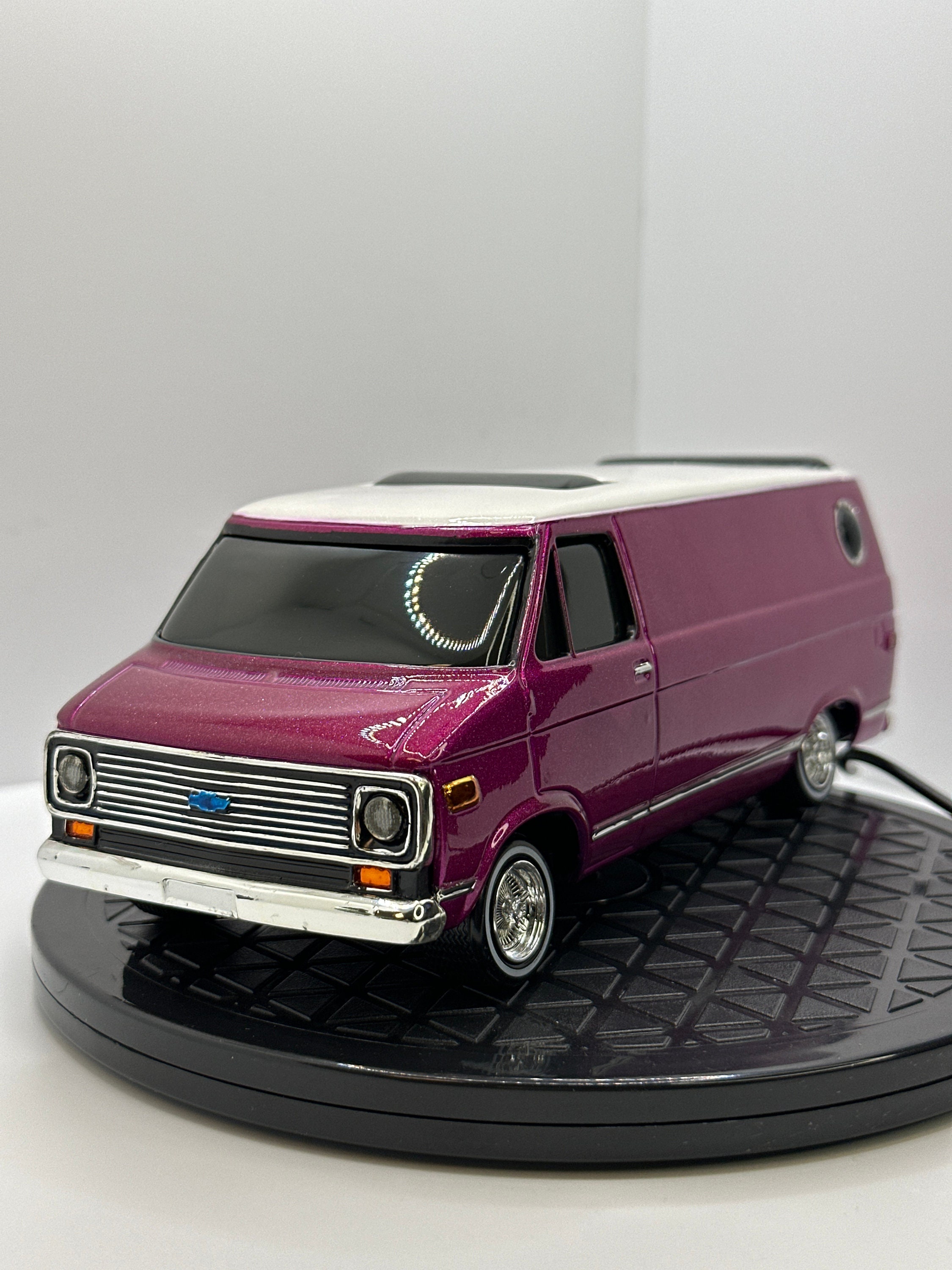 Lindberg Chevy Van Lowrider Dancer 1:25 Scale Model Van - Etsy