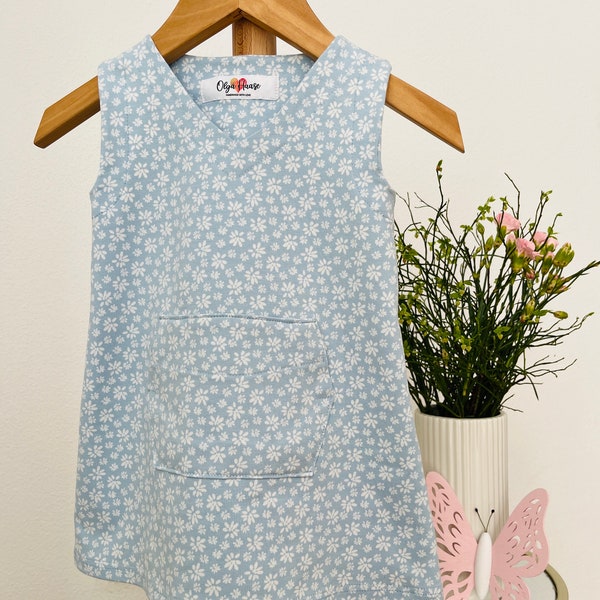 Sommerliches Trägerkleid mit V-Ausschnitt I Mädchenkleid I Blumenkleid I Stoffauswahl I Handmade I 50-116