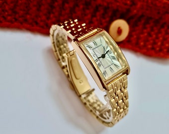 Reloj para Mujer, Color Dorado, Esfera con Números Romanos, Diseño Cuadrado, Fácil Uso, Diseño Atractivo, Diseño Carismático, Diseño Elegante, Esfera Blanca