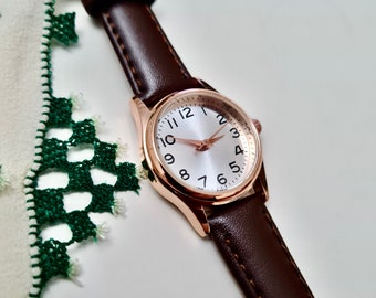 Wrist Watch for Women, Present for Her, Rose Gold Colour, Vintage Design, Leather Band, White Dial, Valentine's Day Gift, Cool Design
