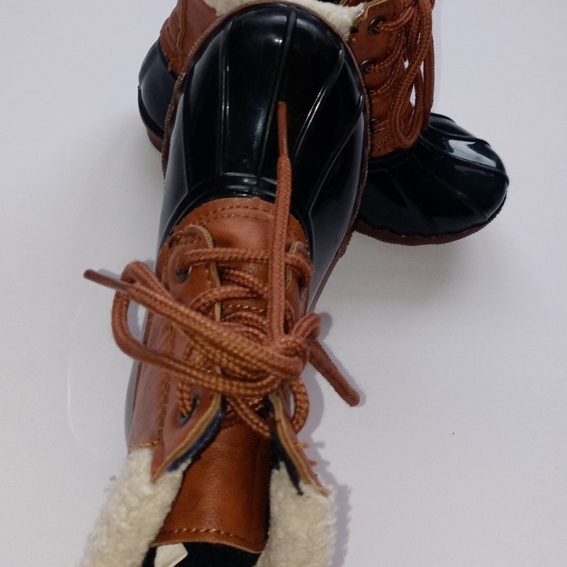 girly duck boots