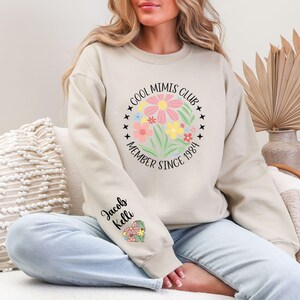 Custom Grandma Shirt for Mother&#39;s Day, Personalized Grandma Sweatshirt, Gigi Shirt with Grandkids Names on sleeve, Cottagecore Gift for Nana