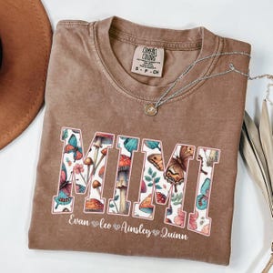 Personalized Grandma Shirt for Mother&#39;s Day, Custom Comfort Colors Grandma T-shirt, Nana Tee with Grandkids Names, Cottagecore Gift for Mimi