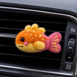 Fish Vent Clip - Sea Air Freshener - Ocean Animal Car Dashboard Decor - Cute car accessories for women - Kawaii car aesthetic decor