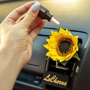 Sunflower car diffuser Flower Air vent clip Car Air Freshener Cute car accessories Realistic floral car dashboard decor Car funny gifts