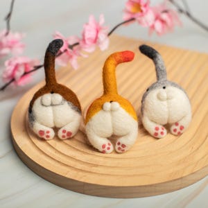 Felt Cat Butt Car Vent Clip – Cute Air Freshener Accessory