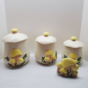 Vintage 1970&#39;s Arnels Ceramic Merry Mushroom 3 Canister Set and Ceramic Mushroom Napkin Holder