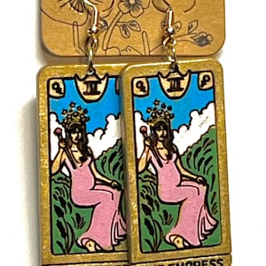 Pendientes de cartas del Tarot de la Emperatriz (madera pintada a mano y metal dorado)