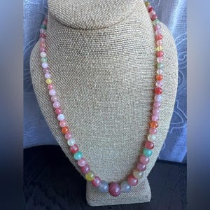Yanyuan agate necklace