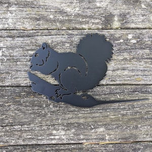 Squirrel Metal Tree Sign - Outdoor Hammer-in Yard Decoration - Thick Steel Metal Squirrel - Garden Decor - Tree Mount Squirrel with Spike