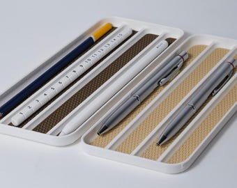 Organizer na długopisy drukowany w 3D – minimalistyczny uchwyt na biurko o fakturze wafla