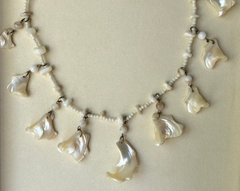 Vintage Shell and Mother of Pearl Necklace