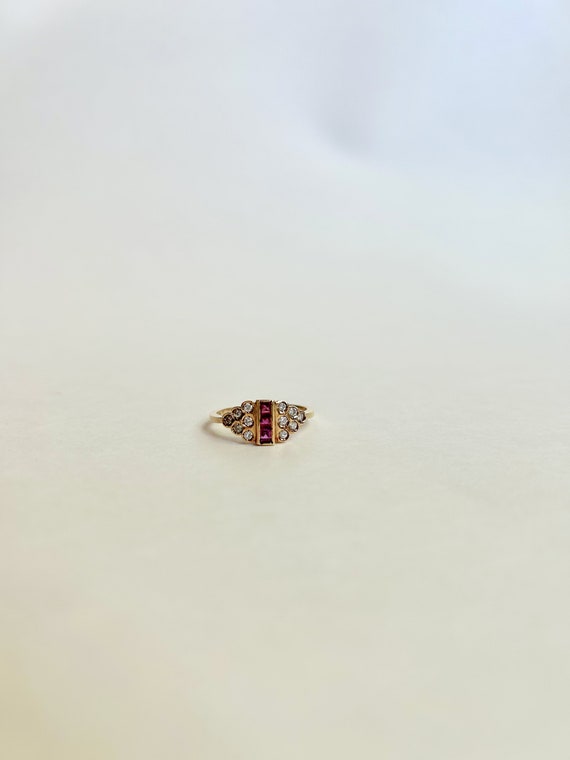 Vintage Estate 14k Diamond and Ruby Tiered Ring