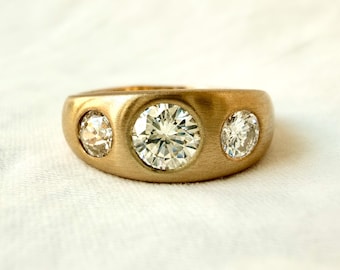 Antique 14k Gold Triple Diamond Band Ring — Brushed Finish — 0.83tcw — Size 5.5