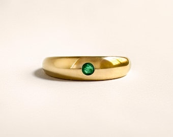 Estate 14k Gold Emerald Gypsy Ring, Round Emerald Flush Set, Solid Dome Band