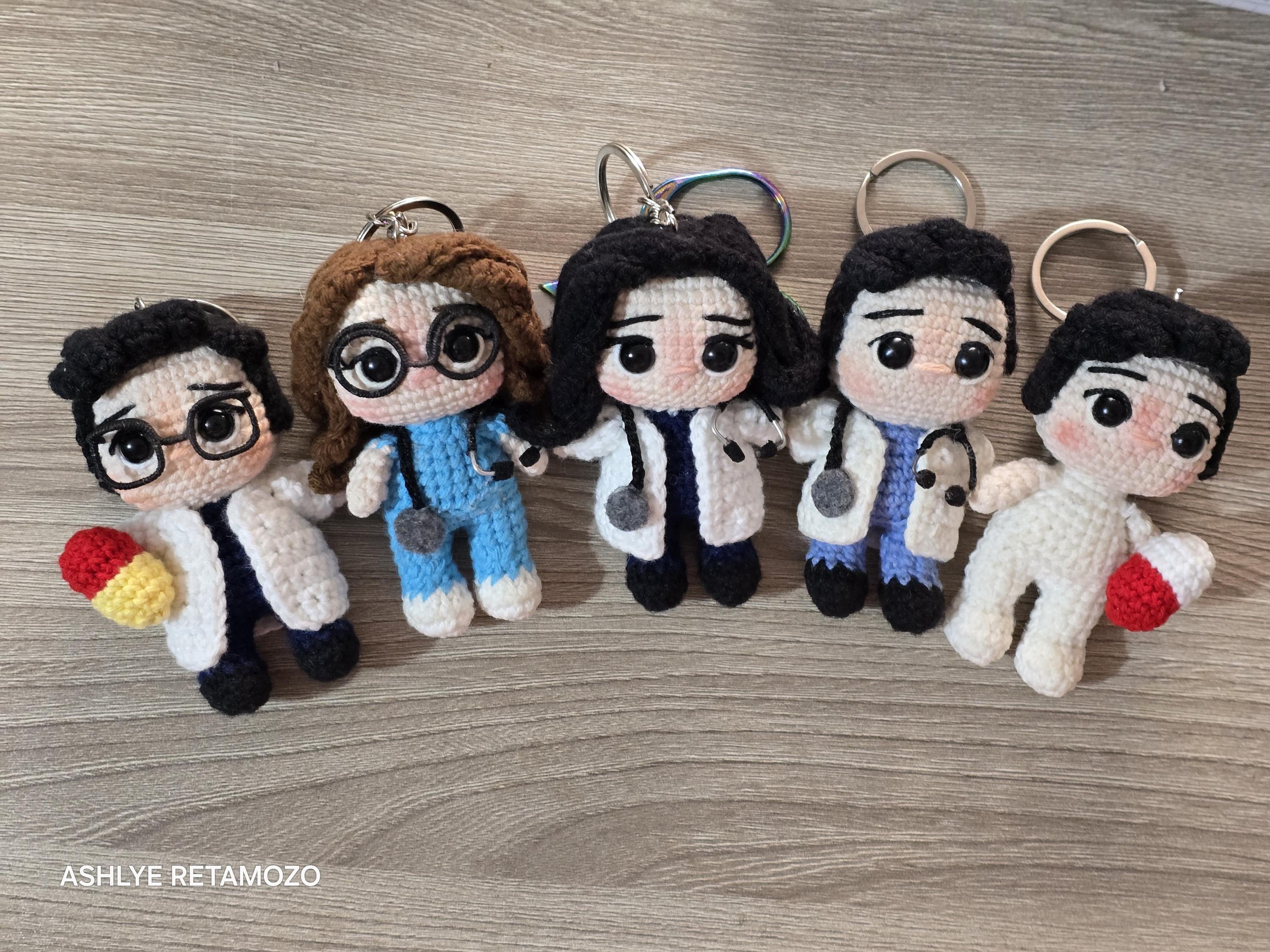 Doctor or Nurse Keychain Pattern - Etsy