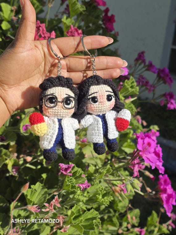 Doctor or Nurse Keychain Pattern - Etsy