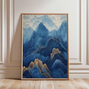 Blaue Berglandschaft im traditionellen asiatischen Kunststil, abstrakte Bergspitzen mit goldenen Details, ruhiges Bergdekor