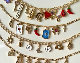 Gold Benutzerdefinierte Charm Halskette, personalisierte Schmuck Geschenk, Bauen Sie Ihre eigene Charm Halskette, Einzigartige Gold Anhänger, Schichtung Schmuck für Frauen