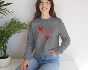 Love Sweatshirt, Unisex sweatshirt, sweatshirt for her, sweatshirt for him, gift for mom, gift for dad, gift for girlfriend, Heart Sweater