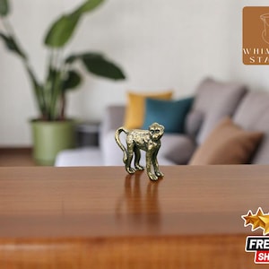 Messing Affe Figur | Long Tail Miniature Statue | Haustier Schreibtisch Dekor | Hübsches Ornament mit Tiermotiv Sammler Wohnaccessoire