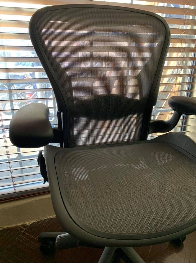 Herman Miller Aeron Chair Excellent Ergonomics for Optimal Comfort Etsy