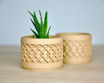Aztec Diamond Plant Pot: Beige Mid-Century Modern Succulent Planter