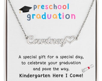 Personalisierte Vorschul-Abschluss-Geschenk Benutzerdefinierte Herz-Namens-Halskette für Mädchen, ein besonderes Geschenk für einen besonderen Tag, Pre-K-Abschluss-Graduierten-Geschenk