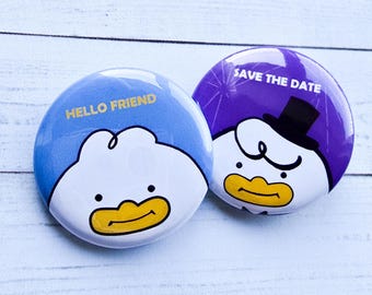 Hola amigo y guarda la fecha Botones/imanes de 1,25 pulgadas